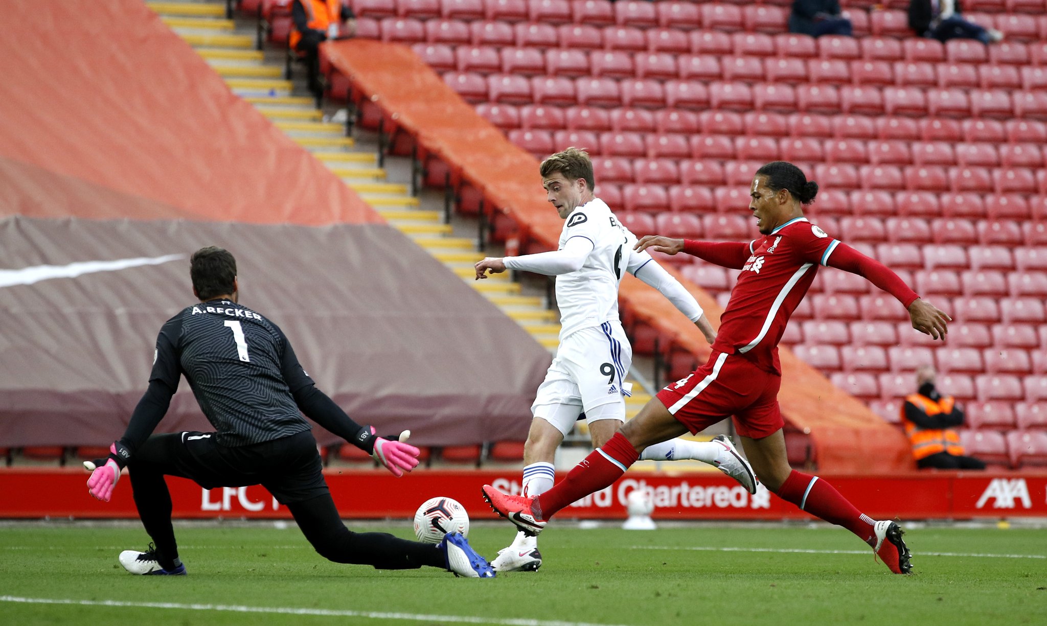 但考虑到他 但考虑到他